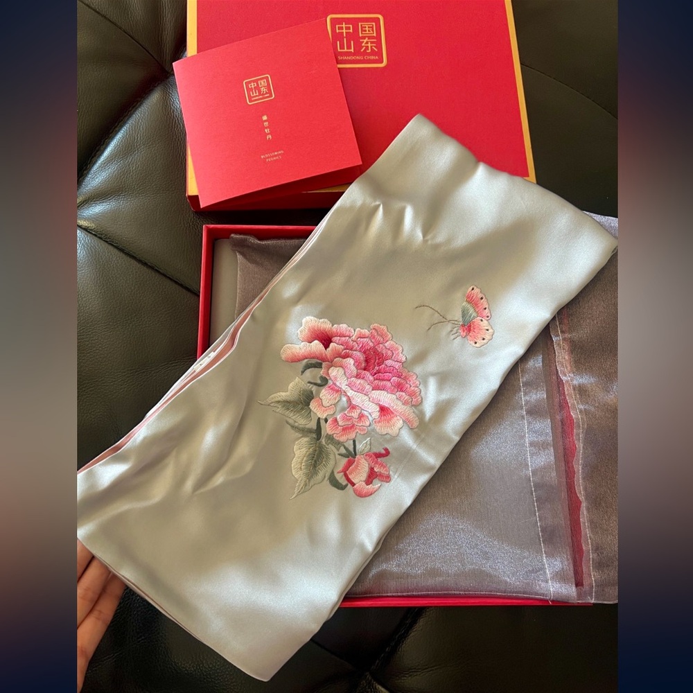 Brand new Chinese Hand Embroidery Finished Suzhou Embroidery